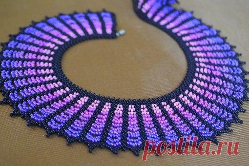 Колье - воротник из бисера. Схема плетения. Мастер - класс ( видео).
Материалы для изготовления украшений: http://handmademart.net/ #бижутерия #украшения @biserok 

#товарыдлярукоделия #handmademart