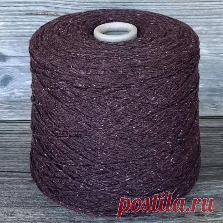 Пряжа Lana burette Mosto купить в интернет-магазине Ярмарка Мастеров по цене 370 ₽ – OM9MMRU | Пряжа, Москва - доставка по России Пряжа Lana burette Mosto в интернет-магазине на Ярмарке Мастеров. Пряжа Lana burette
от Silvedd Filati 

Состав:
68% меринос Extrafine
26% шелк бурет
6% полиамид

Толщина 480 м в 100 г

Стоимость 370 р 100 г.

Цвет Mosto
Как на фото, бордо с розовой и белой крапкой.