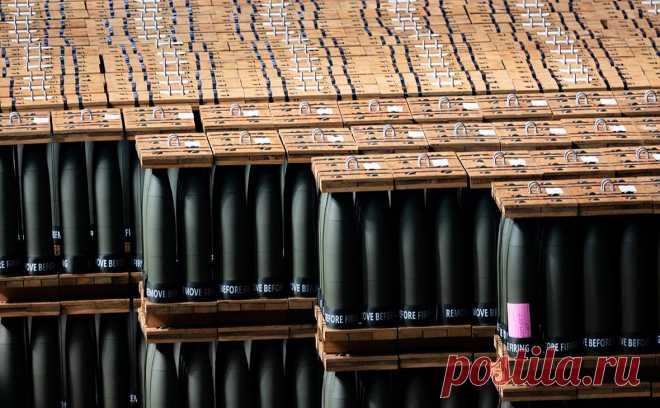 В Южной Корее опровергли данные о рекордных поставках оружия на Украину. Южная Корея не поставляет Украине оружие и боеприпасы, заявил представитель Минобороны страны Чон Ха Гю, комментируя публикацию The Washington Post (WP).