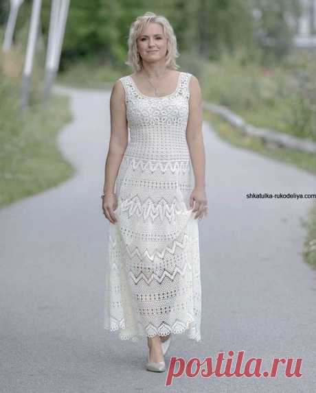 Платье из кружевных узоров