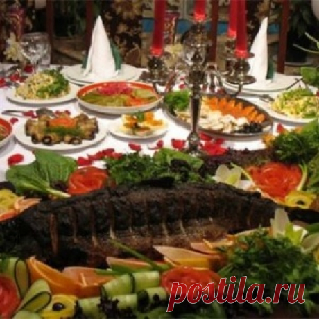 Что должно быть на новогоднем столе 2018 для удачной встречи года :рецепты блюд.