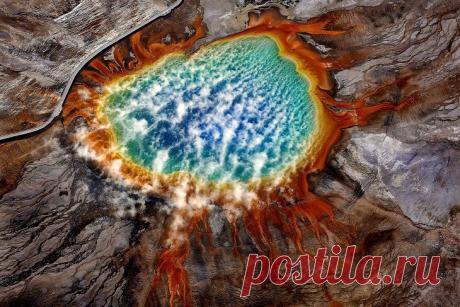 США с высоты 40-летний профессор музыки Ясен Тодоров из Сан-Франциско в свободное время летает на вертолете. Благодаря ему, мы можем посмотреть, как выглядят