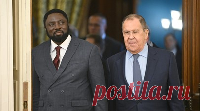 Россия и Гамбия подписали меморандум о межмидовских консультациях. Министр иностранных дел России Сергей Лавров и глава МИД Гамбии Момоду Тангара подписали меморандум консультаций между дипведомствами. Читать далее