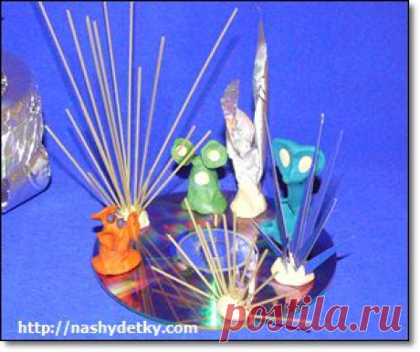 Космические поделки для детей. Ракета, луноход, инопланетяне и видео, как сделать ракету оригами.