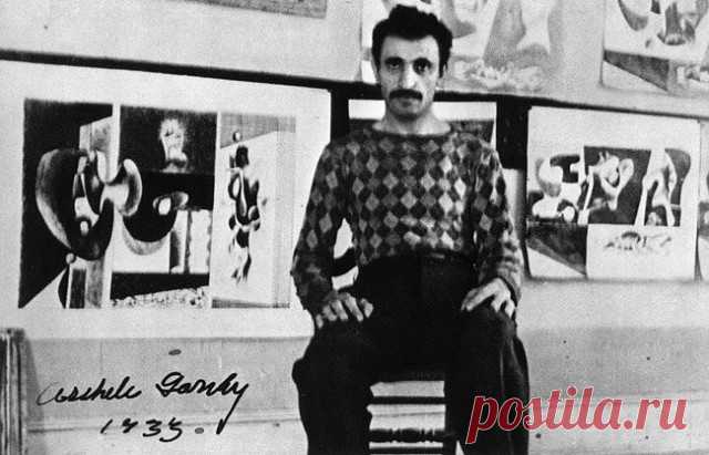 «Наше искусство-моя жизнь.Я люблю первозданную силу искусства нашего армянского народа, страсть борьбы,стремление к поиску и нежность,народа,который грусть соединяетс красотой и этим наиболее цельно охватывает реальную жизнь,страдание человечества,движение вперед и счастье ...Искусство нынешнего века словно задыхается от недостатка оцененной и понятой нежности.Именно это я хочу передать своим картинам.Так много мыслей и идей, но нет времени их осуществить.Рука работает медленнее,чем речь,