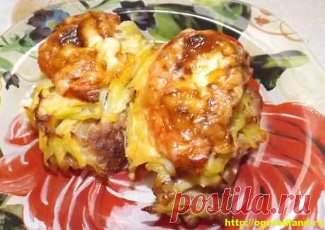 Свиная отбивная в горчичном маринаде с овощами и сыром