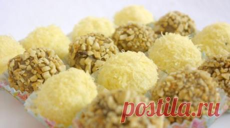 Праздничная закуска «Раффаэлло и Ферреро» - ПУТЕШЕСТВУЙ ПО САЙТУ. Праздник на носу, а вы еще не знаете, какую приготовить закуску? Если вы сейчас читаете этот текст, то считайте, что проблема решена. Праздничная закуска «Раффаэлло и Ферреро» вызывает особый интерес у гостей и первая исчезает со стола. Оригинальная и вкусная закуска на праздник с орехами и сыром готовится просто и …