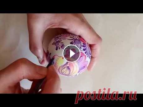 Роспись новогодних шаров. Ukrainian decorative painting Новогодние шары - классика елочных украшений и новогоднего декора. В древности Рождественская елка наряжалась по каноническим правилам. На верхушке - ...