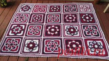 Витражный вязаный цветок.