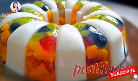 Фруктовое желе изумительной красоты! Простой и вкусный рецепт Десерт должен быть не только вкусным, но и красивым. Предлагаем простой рецепт фруктового желе. Для приготовления белой части вам потребуются такие ингредиенты: — вода, 1 200 мл; — желе,...