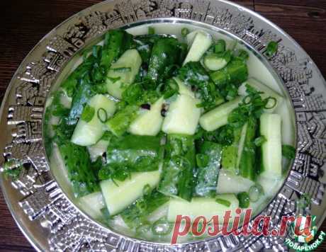 Острая закуска из огурцов (очень быстрая)