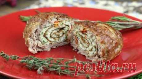 Сочные мясные зразы с омлетом: рецепт для праздничного стола Предлагаю рецепт очень простого, но при этом невероятно вкусного и красивого блюда: сочные зразы с омлетом. Их можно приготовить на ужин и подать с гарниром в виде картофельного...