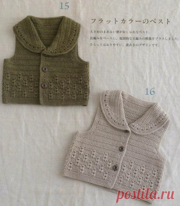 Жилетка для малыша вязаная крючком..