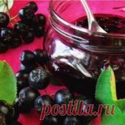 Самые вкусные заготовки из черноплодной рябины на зиму