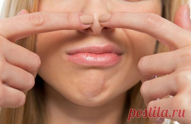 Быстро и бюджетно: избавляемся от черных точек - Журнал Советов Они есть у всех. Кто-то просто не обращает внимания, а кто-то ведёт с ними затяжную войну, длиною в годы. Имя этим мелким врагам человечества и красивой кожи – чёрные точки. Вы можете тратить немало денег на дорогие средства, которые обещают избавить вас от них навсегда. Но наверняка проиграете. Зато вот это простое и очень бюджетное […]