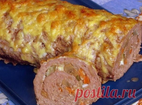 Мясной рулет "Удиви гостей" - У нас так Мясной рулет «Удиви гостей» Мясо (свинина нежирная или телятина) 1 кг, хлеб 200 г, молоко 1стакан, соль, перец, специи, яйцо сырое 2 шт., лук и морковь по 2...