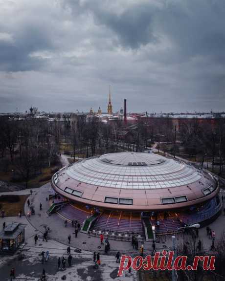 С добрым утром, Петербург!