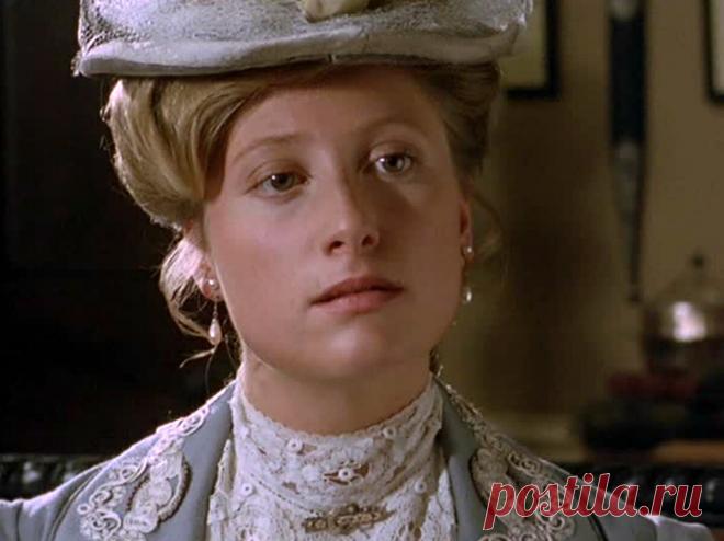 Сюзанна Харкер, 26 апреля, 1965