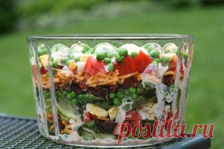 Слоеный пасхальный салат