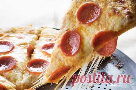 Easy Miracle Pizza Dough - The Salty Marshmallow This super easy pizza dough gives you a homemade, thick, buttery, and chewy crust in only 30 minutes! Guys!  Can we talk about pizza?  Because, it’s my favorite thing to talk about ever!  Given the opportunity to eat pizza every single day of the year I would absolutely take it. I love my thin crust...Read More »