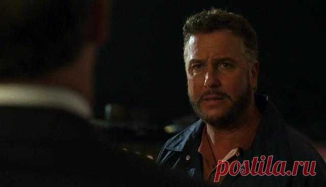 Уильям Петерсен