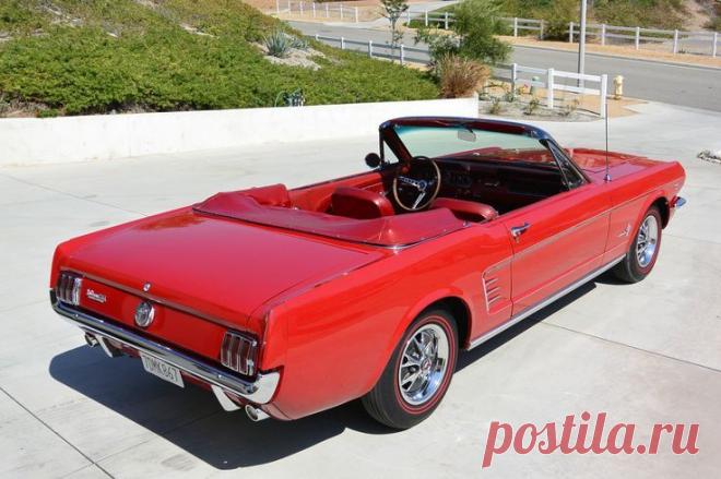 Ford : Mustang convertible