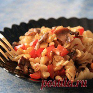 Паста с грибами, кукурузой и перцами рецепт – вегетарианская еда: паста и пицца