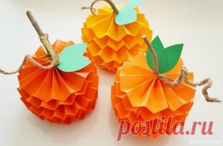 Елочные шарики из бумаги гармошкой — Поделки с детьми