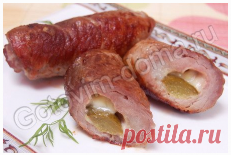 Мясные рулетики с сыром и маринованным огурцом