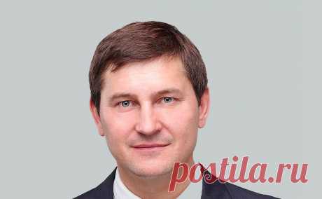 Украина объявила в розыск обвиняемого в коррупции депутата Рады Одарченко. Высший антикоррупционный суд (ВАКС) Украины объявил в международный розыск депутата Верховной рады после того, как его обвинили в попытке подкупить бывшего председателя Госагентства восстановления и развития инфраструктуры страны Мустафу Найема.