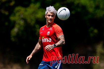 Футболист «Ростова» перешел в клуб АПЛ. Полузащитник «Ростова» и сборной Норвегии Матиас Норманн перешел в «Норвич», выступающий в Английской премьер-лиге (АПЛ). Хавбек подписал с британским клубом арендное соглашение до конца сезона. Контракт предусматривает опцию, по которой «Норвич» имеет приоритетное право выкупа футболиста.