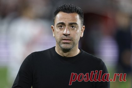 Хави продлил контракт с «Барселоной». Главный тренер «Барселоны» Хави продлил контракт с клубом. Новое соглашение с 43-летним специалистом рассчитано до лета 2025 года и предусматривает опцию продления еще на один сезон. Хави возглавил «Барселону» в 2021 году. Он провел большую часть карьеры, выступая за каталонцев.