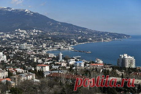 Стало известно о подготовке Киевом операции по «возвращению» Крыма. Киев готовил операцию по «возвращению» Крыма к 2023 году, пишет журнал Economist. Издание ссылается на бывшего командующего воздушно-десантными войсками Украины генерал-лейтенанта Михаила Забродского. Он утверждает, что операция по возвращению Крыма не только возможна, но и готовилась к 2023 году.