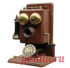 7 марта в 1876 году ДЕНЬ РОЖДЕНИЯ ТЕЛЕФОНА: Александр Белл запатентовал изобретенный им телефонный аппарат