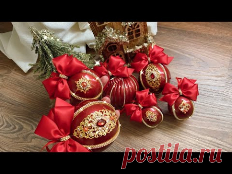 Декор шара и новый бантик .
