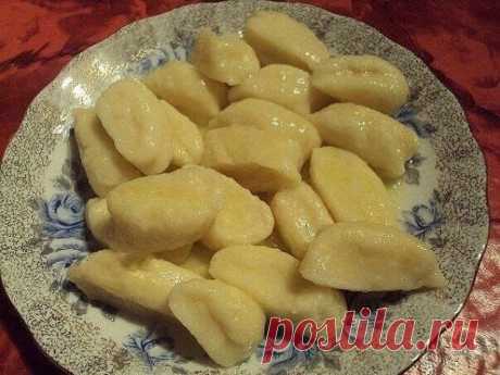Вкуснейшие ленивые вареники на завтрак.