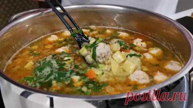 У нас так не готовят, а зря, ведь это самый классный супчик по-восточному. Очень просто, хоть каждый день готовь и семья в восторге - Будет вкусно - Социальная сеть 