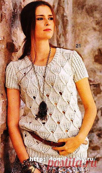 Пуловер с веерным узором