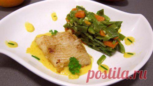 Как потушить камбалу: 8 рецептов / Простые рецепты