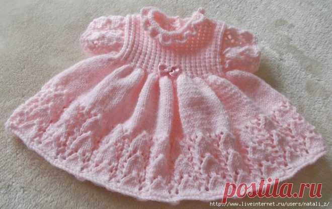 Связать комплект для новорожденного спицами. Розовое платье для девочки спицами