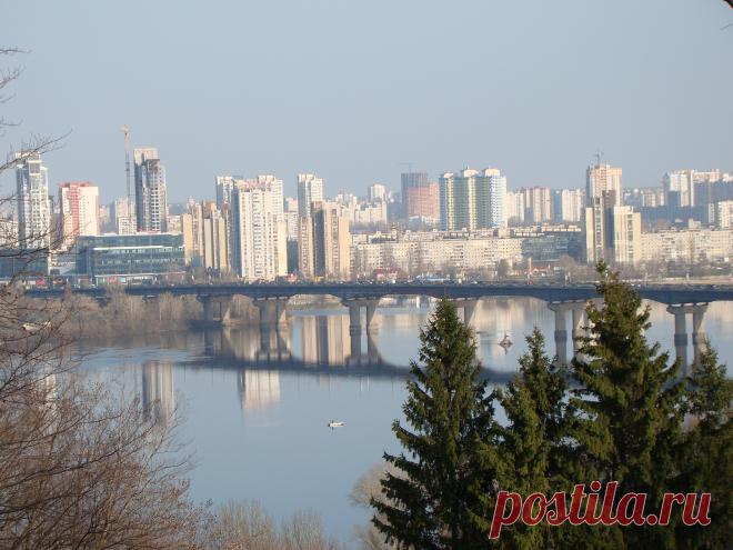 Вид на мост Патона.март 2014