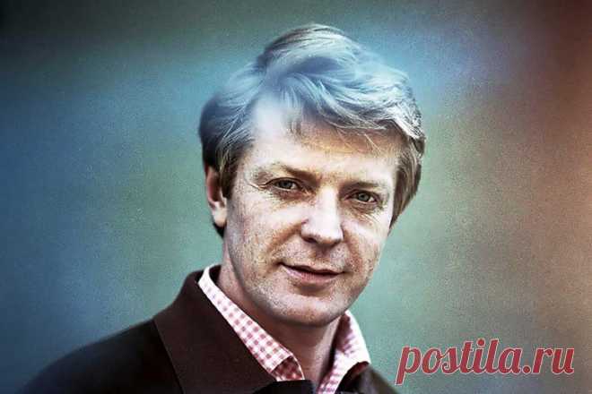 Почему Стриженов обиделся на Бондарчука
Знаменитый артист публично унизил товарища   Олег Стриженов. Фото: Igor Gnevashev/Russian Look/www.globallookpress.com...
Читай дальше на сайте. Жми подробнее ➡