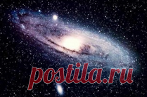 Масса галактики Андромеда оказалась значительно меньше, чем считалось ранее