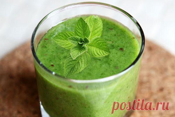 Банановый смузи для похудения. Рецепт на завтрак