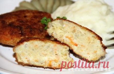 Рыбные котлеты с солеными огурцами «Нижегородские»