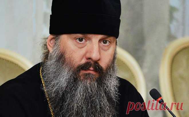 Rustavi 2 сообщил о возможном отравлении местоблюстителя патриарха Грузии. Последний месяц местоблюститель патриаршего престола Грузии чувствовал себя плохо, в особенности неделю назад, передает Rustavi 2. Телеканал Mtavari сообщил, что в его организме нашли мышьяк