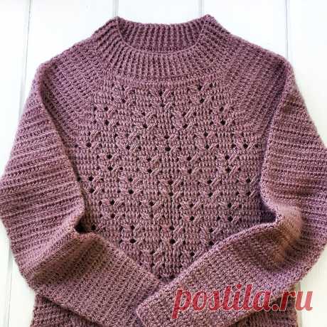 Узор от lily_knitting 
Всем привет 🏻 
Многие спрашивали про этот узор. Решила с вами поделится.  Ловите.  
⠀⠀⠀⠀ 
Схема узора (листайте карусель): 
1 ряд: 2п пропустите, 2 лицевых рельефных столбика (далее лиц рел ст) с 2 накидами (далее 2н), 2 лиц рел ст с 2н позади 1-й группы п за пропущ. п.; 2п пропустите, 2 лиц рел ст с 2н, 2 лиц рел ст с 2н перед 1-й группы п за пропущ. п.; 4 лиц рел ст с 1н; 2п пропустите, 2 лиц рел ст с 2н, 2 лиц рел ст с 2н позади 1-й группы п за п...