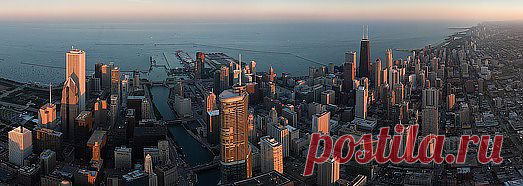 Chicago - third largest (after New York and Los Angeles) U.S. city, the second largest financial center of the country and the largest transportation hub in North America. Located on the southwestern shore of Lake Michigan in Illinois