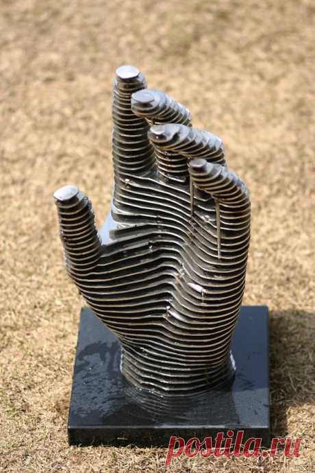Sliced Metal Sculptures Displaying Recognisable Silhouettes