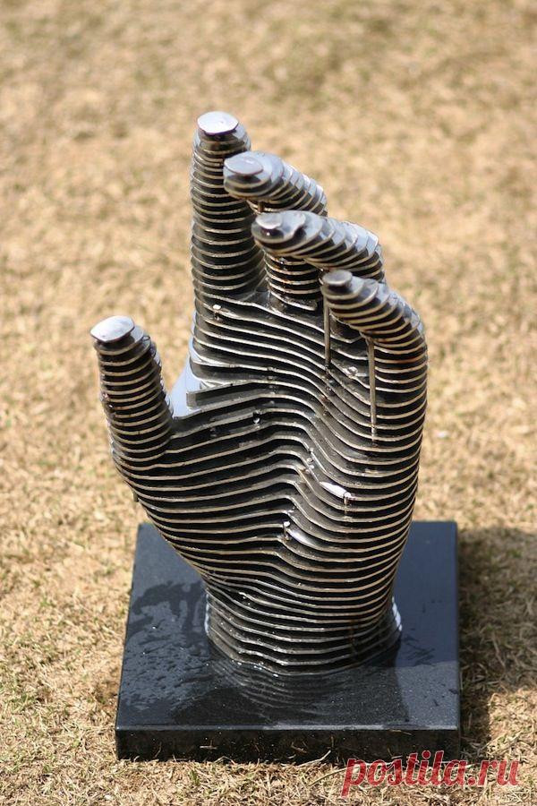 Sliced Metal Sculptures Displaying Recognisable Silhouettes